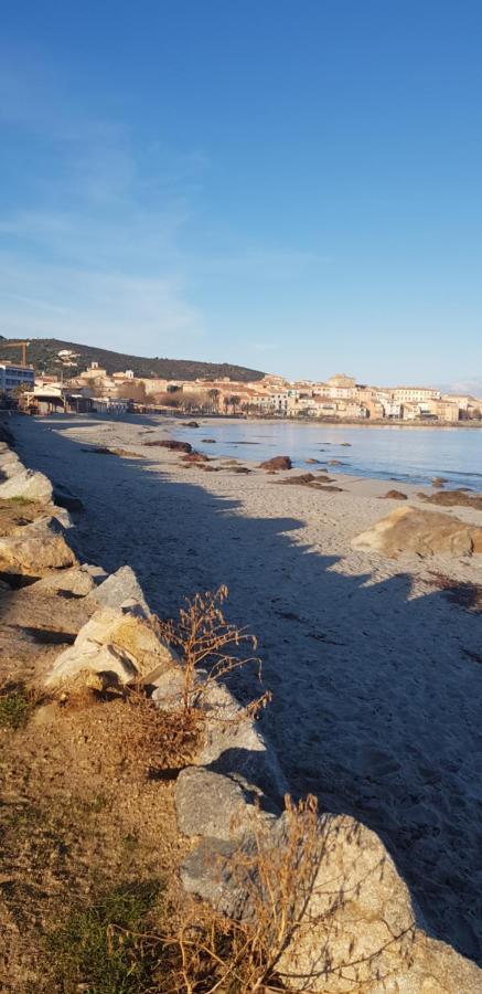 Tres Beau Duplex Vue Panoramique Mer, Proche Plage L'Ile-Rousse (Corsica) Exterior foto